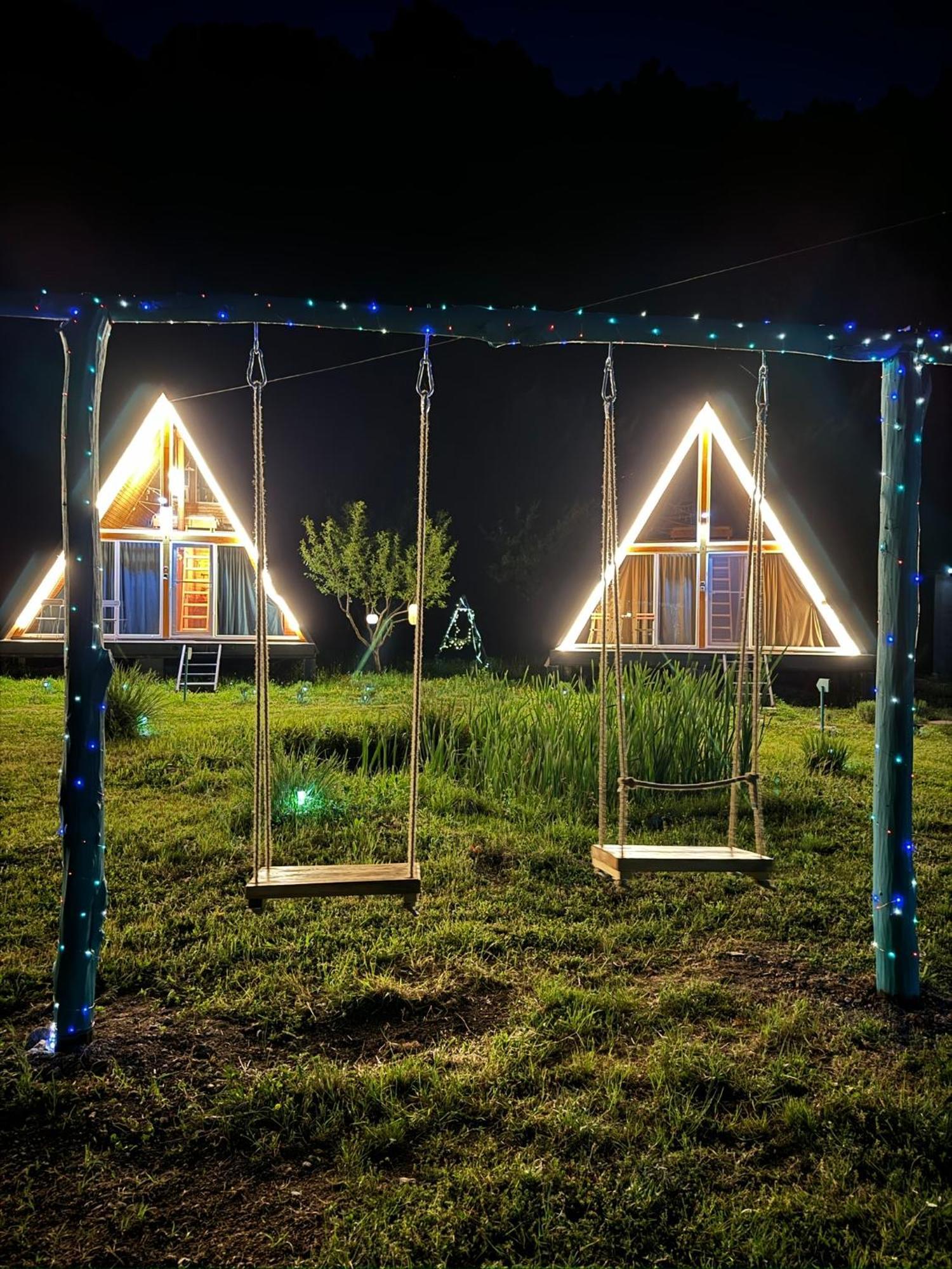 Cabane A-Frame Svinita Zewnętrze zdjęcie